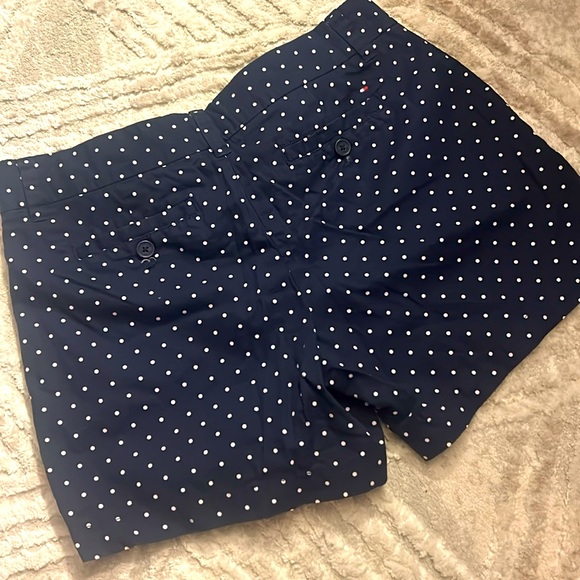TOMMY HILFIGER Size 4 Women’s Navy Blue White Polka Dot Preppy Nautical Shorts - Picture 4 of 6